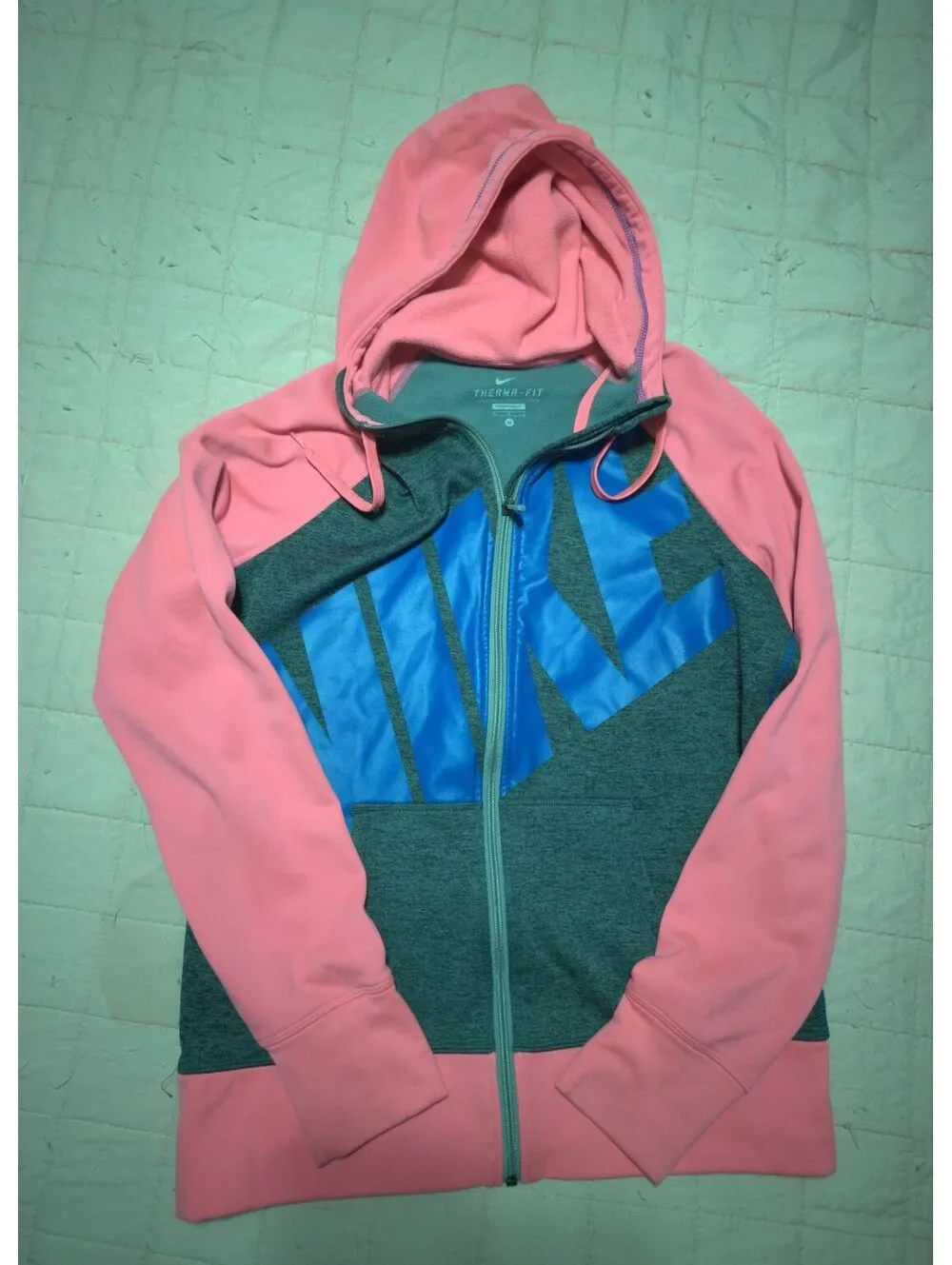 Nike Therma-Fit Pink and Gray Full Zip Hoodie Sweatshirt Medium